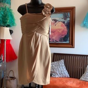 Beautiful gold short dress toi et moi